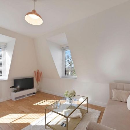 Spacious One Bed Loft Apartment Birchanger Exteriör bild