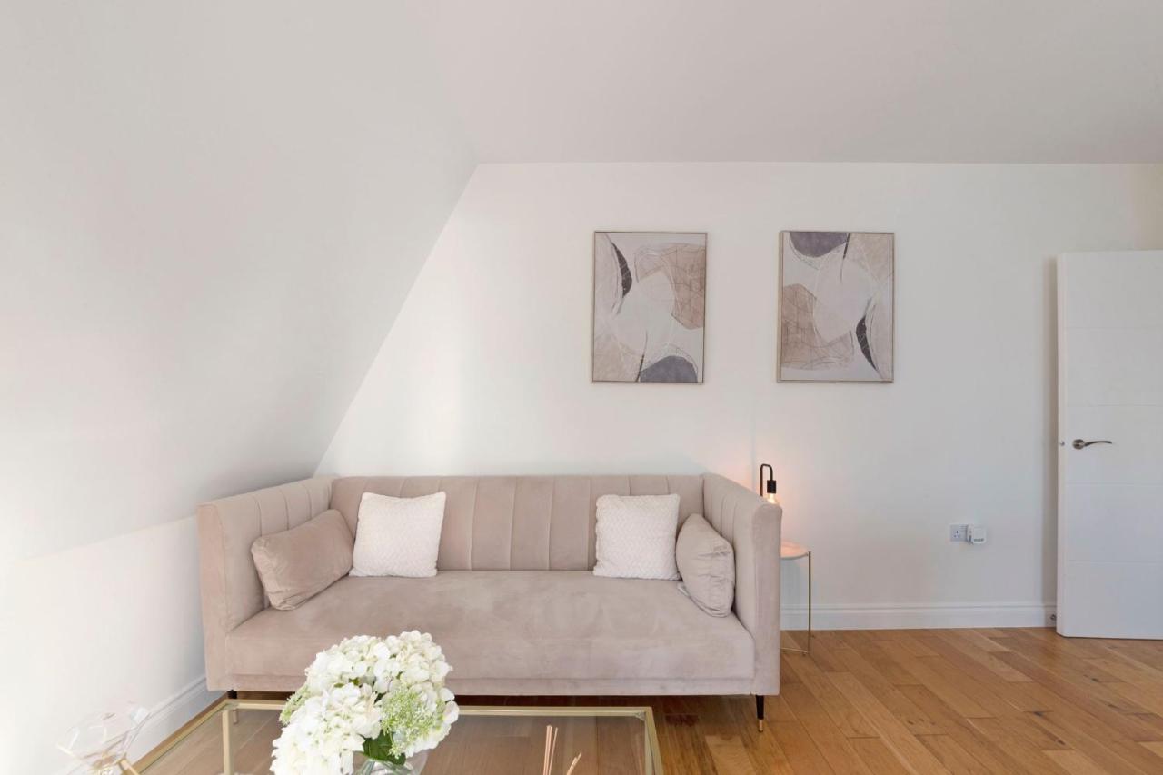 Spacious One Bed Loft Apartment Birchanger Exteriör bild