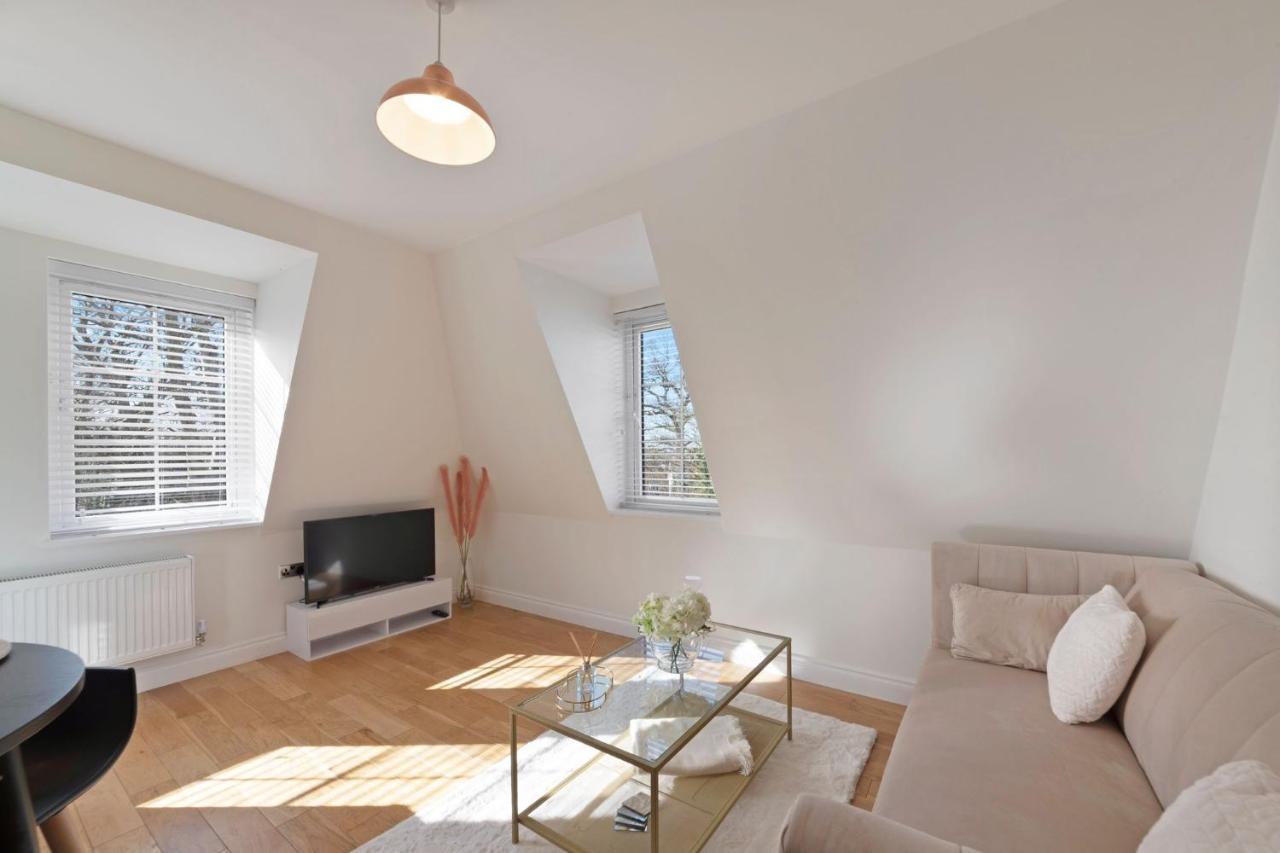 Spacious One Bed Loft Apartment Birchanger Exteriör bild